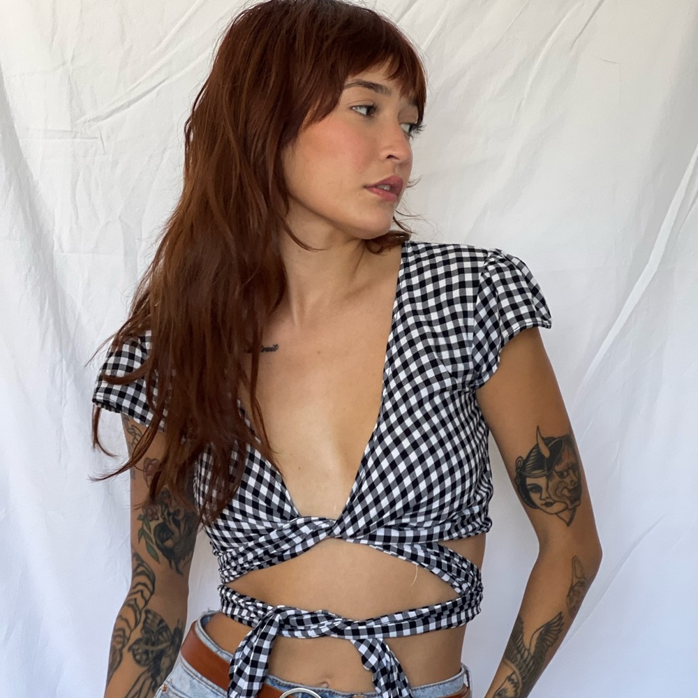 Tie front top